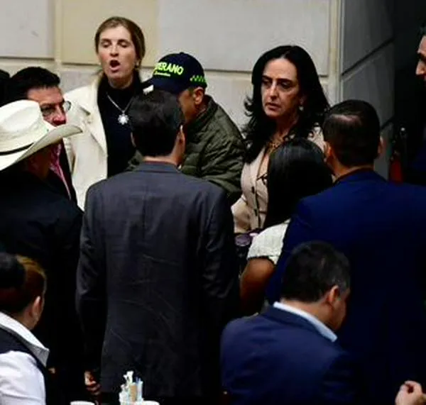 Cumbre opositora toma forma mientras se estudian otras caras para enfrentar a la izquierda  