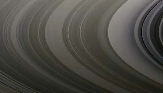 Así podrá ver los anillos de Saturno junto a la Luna este domingo, 5 de octubre