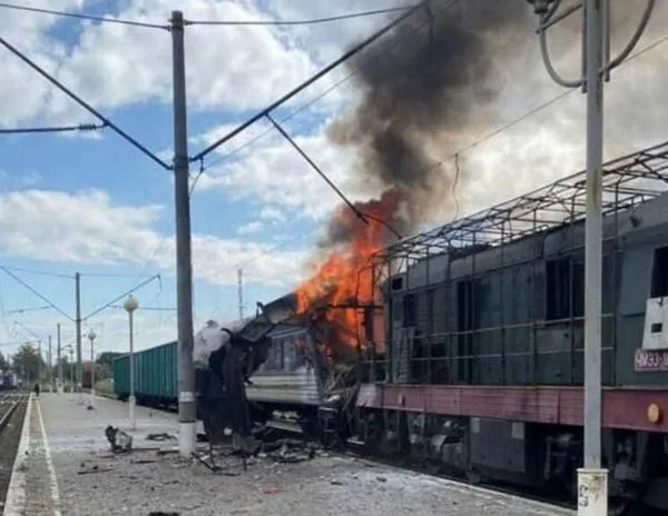 Ataque con dron ruso en Ucrania deja un muerto y 30 heridos en estación ferroviaria
