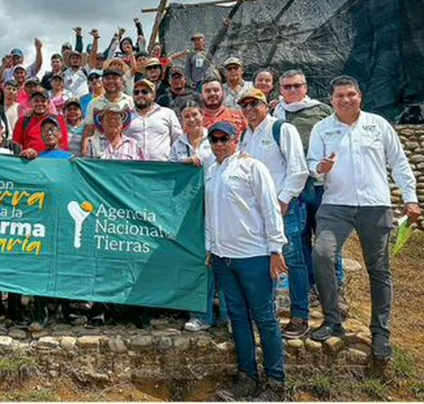 Los predios de la reforma agraria por los que cuestionan al hermano de un alcalde en Huila