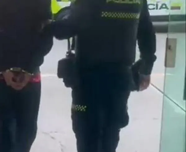 Sujeto tenía casa por cárcel y lo capturaron robando en Kennedy
