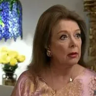 Virginia Vallejo durante una entrevista, en la que confesó si volvería a Colombia