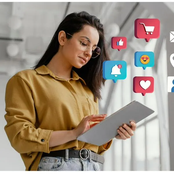 Cuánto gana un community manager en Colombia 2025: hay cifra base para no perder