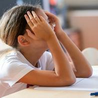 Estudiante comparte nota de su profesora tras sacar 10 y se vuelve viral en X