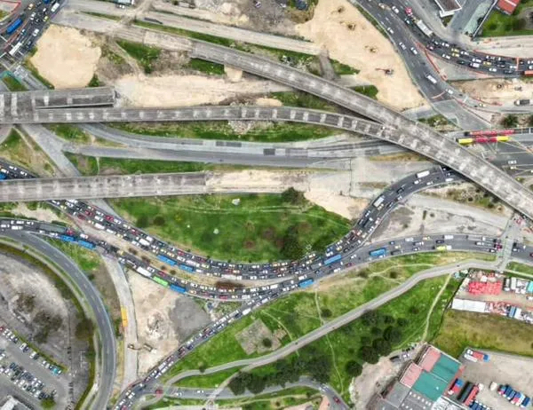 Estos son los cierres viales por implosión de puentes de avenida Las Américas con calle 13 en Puente Aranda 