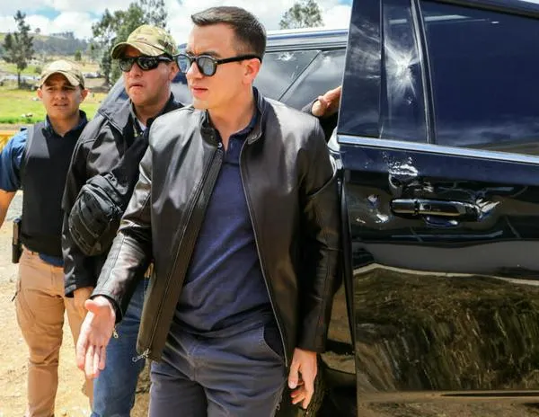 Ecuador: el presidente Noboa sale ileso de un ataque a balazos a su vehículo