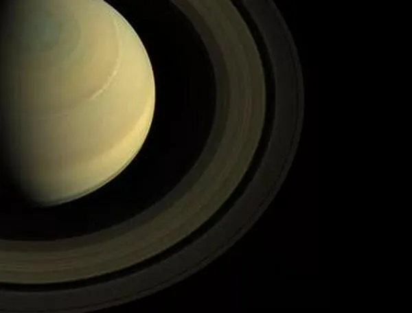 El descubrimiento en una de las lunas de Saturno que sorprende a los científicos