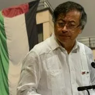 Petro se agarró con funcionario por bandera de Palestina en UniAndes
