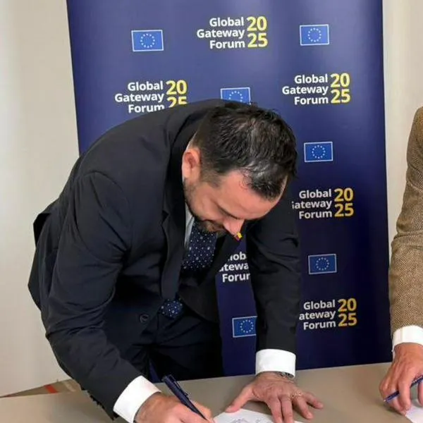 Colombia y Chile firman memorando para cooperación en transición energética