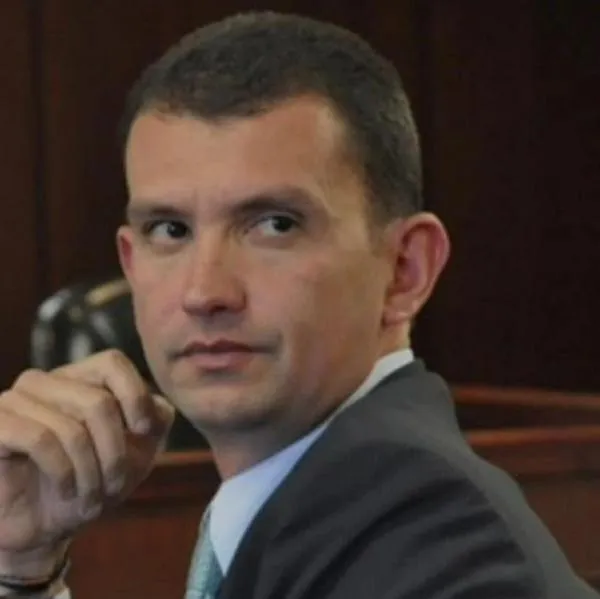 Ordenan captura inmediata de Emilio Tapia: revocan su libertad condicional