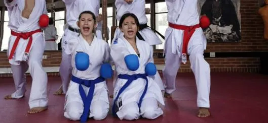 Participa en clases gratis de karate para adultos en Centro Felicidad Chapinero ¡Inscríbete! 