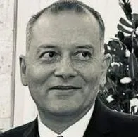 Asesinan a magistrado del Consejo Superior de la Judicatura de Cundinamarca, Álvaro Restrepo, durante intento de robo en un restaurante.