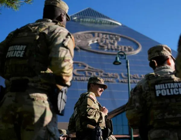 El pulso de la Guardia Nacional de Trump llega a Memphis tras bloqueo temporal en Chicago