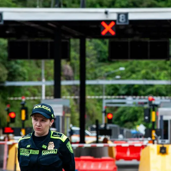 Plan éxodo EN VIVO hoy en puente festivo Día Raza accidentes y trancones