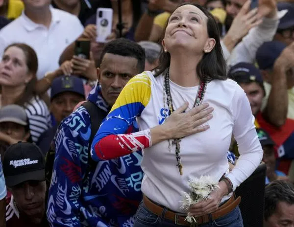 Trump felicita a María Corina Machado y asegura que ella aceptó el Nobel "en su honor"