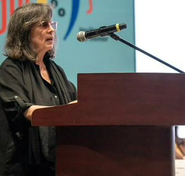 Laura Restrepo inauguró Feria del Libro en México que tiene a Colombia como país invitado