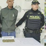 Tres capturados y decomiso de drogas y munición en operativos de la Policía del Quindío