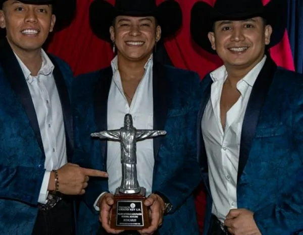 Reconocieron a Los Intocables: quinta edición de los Premios Cristo Rey
