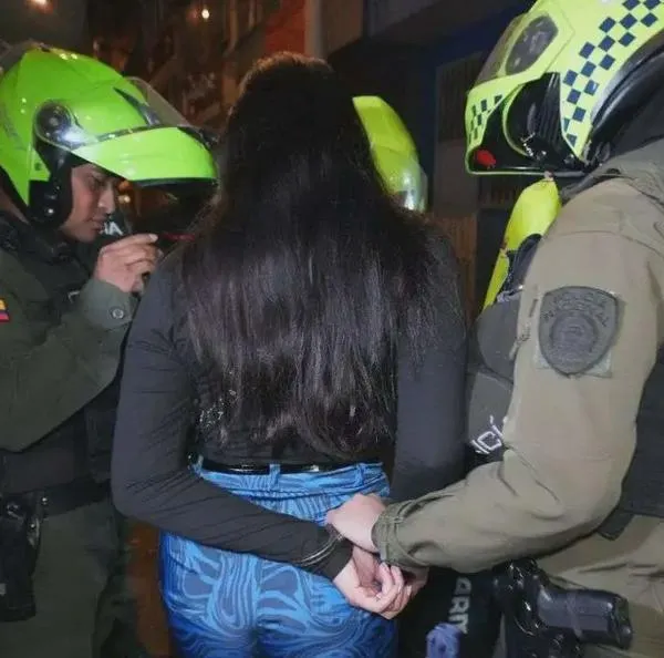 Noticias Bogotá: mujer con casa por cárcel fue hallada de rumba en Suba