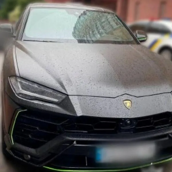 Kudo, reconocido influenciador de criptomonedas, apareció muerto en su lujoso Lamborghini y sería ajuste de cuentas por negocios que fracasaron.