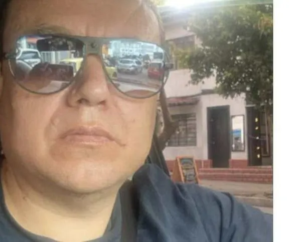 ¿De quién hablaría Juan Carlos Martínez, el Hombre del Maletín, de Las Marionetas de Mario Castaño?