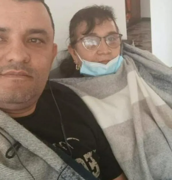 "Sigo esperanzada en que salió, se puso a andar y andar", madre de Faber, policía desaparecido en Manizales