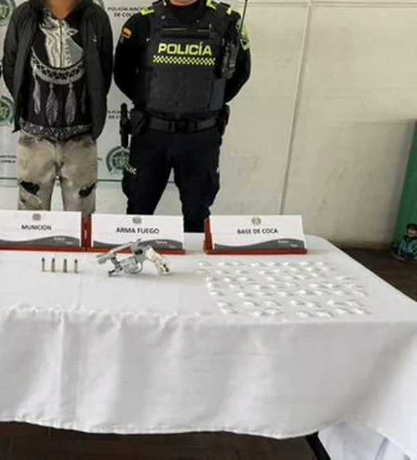 Capturan a joven en Ciudad Bolívar que intentó huir con paquetes de droga