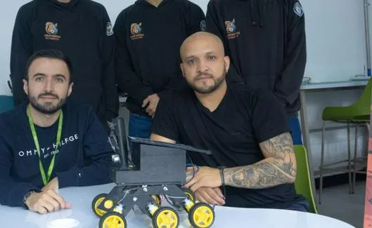 Crearon el club hace dos años y ahora van a Panamá a representar a Colombia en WRO, las olimpiadas de robótica