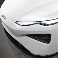BYD pone en cortocircuito a Toyota y Mazda con carro híbrido Seal 05 DM-i 2026