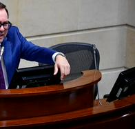 Presidente del Senado dice que no hay ambiente para tributaria: “un tiro en el pie”