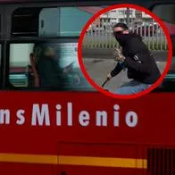 Joven se grabó manejando bicicleta en carril de Transmilenio