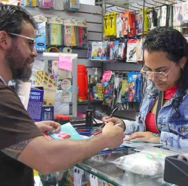Contrato de trabajadores en Colombia que van a pensionarse no puede terminarse antes de este plazo