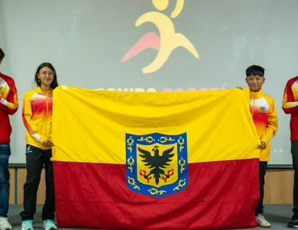 Bogotá entregó la bandera a su delegación a la Final Nacional de los Juegos Intercolegiados 