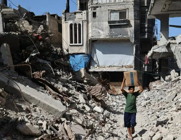 Israel confirma ataques aéreos en Rafah; Defensa Civil de Gaza reporta al menos 11 muertos este domingo