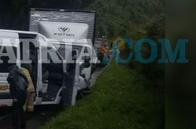 Cinco heridos en choque e incendio de una camioneta, emergencias simultáneas en vía Manizales - Bogotá