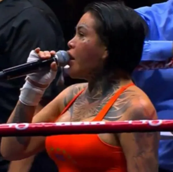 Yina Calderón, luego de su pelea contra Andrea Valdiri en 'Stream Fighters 4', organizada por 'Westcol'