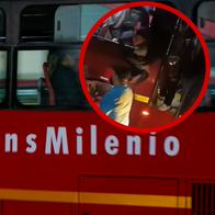 Cogieron a ladrón en Transmilenio: quedó volando y sin nada