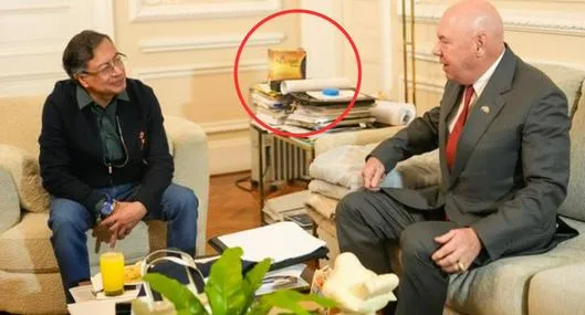 Oficina de Petro: fotos muestran detalle sobre documentos, cobijas y cajas