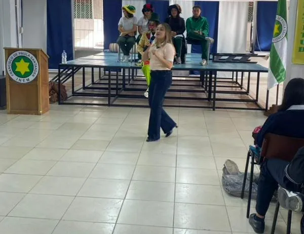 Kennedy impulsa la educación ambiental con jornadas de reciclaje en colegios 
