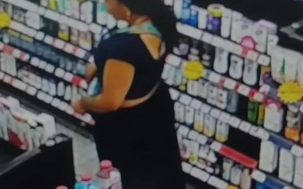 Video: Se surtieron de cremas gratis, de cuenta de una droguería en Manizales