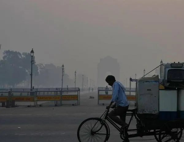 Nueva Delhi sufre un deterioro severo de la calidad del aire tras las celebraciones de Diwali