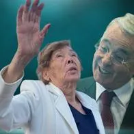 Álvaro Uribe tuvo fallo a favor y Alicia Franco celebró con botella en mano