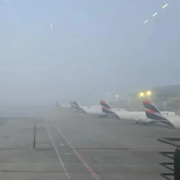 Aeropuerto El Dorado: protestas y gritos por retrasos y cancelaciones de vuelos