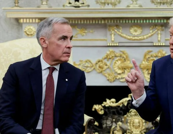 Trump anuncia fin de negociaciones comerciales con Canadá ; Carney señala estar listo para reanudarlas