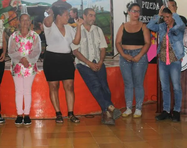 Día de unión, reflexión y alegría en este colegio durante una celebración familiar