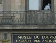 Robo en el Louvre: dos personas detenidas y puestas bajo custodia policial