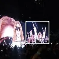 Fotos de Shakira  en concierto, en nota de Shakira vivió chasco en concierto de Cali por fanática que fue pantallera, video