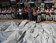 Gaza entierra 41 cuerpos sin poder identificarlos, mientras Israel exige acelerar la entrega de los cadáveres