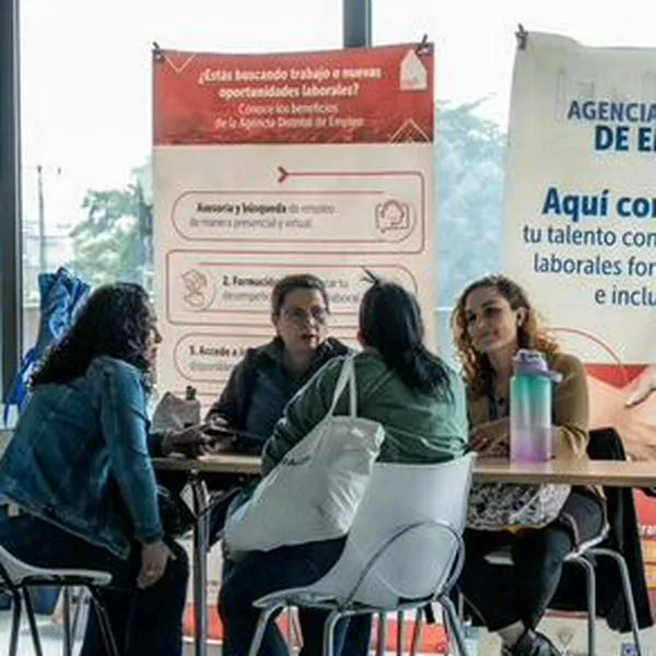 Buscan profesores, ingenieros, asesores y más en Bogotá: son 738 ofertas empleo