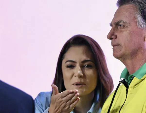 La defensa del expresidente brasileño Bolsonaro apela su condena a 27 años de cárcel